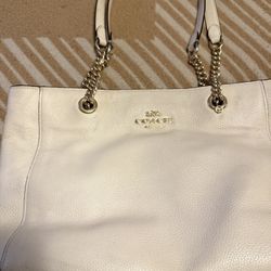 Coach Women Hand Bag Wide Good Sz. 