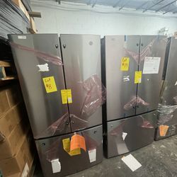 GNE25JYKGFFS GE 3 Door Refrigerator Open Box