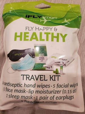 Photo Fly happy and healthy travel kit