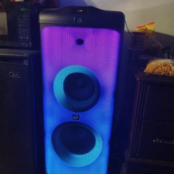 Edison Party Speaker 