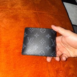 Lv Multiple Wallet Black And Grey 