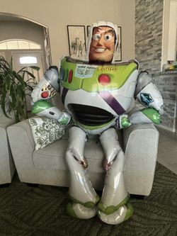 Giant Buzz Lightyear Balloon