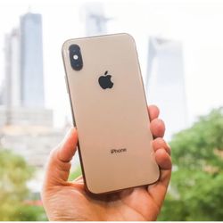 iPhone XS Unlocked With Warranty 