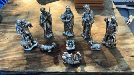 Pewter Nativity Scene Figurine Set