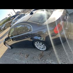 2008 BMW 330i 