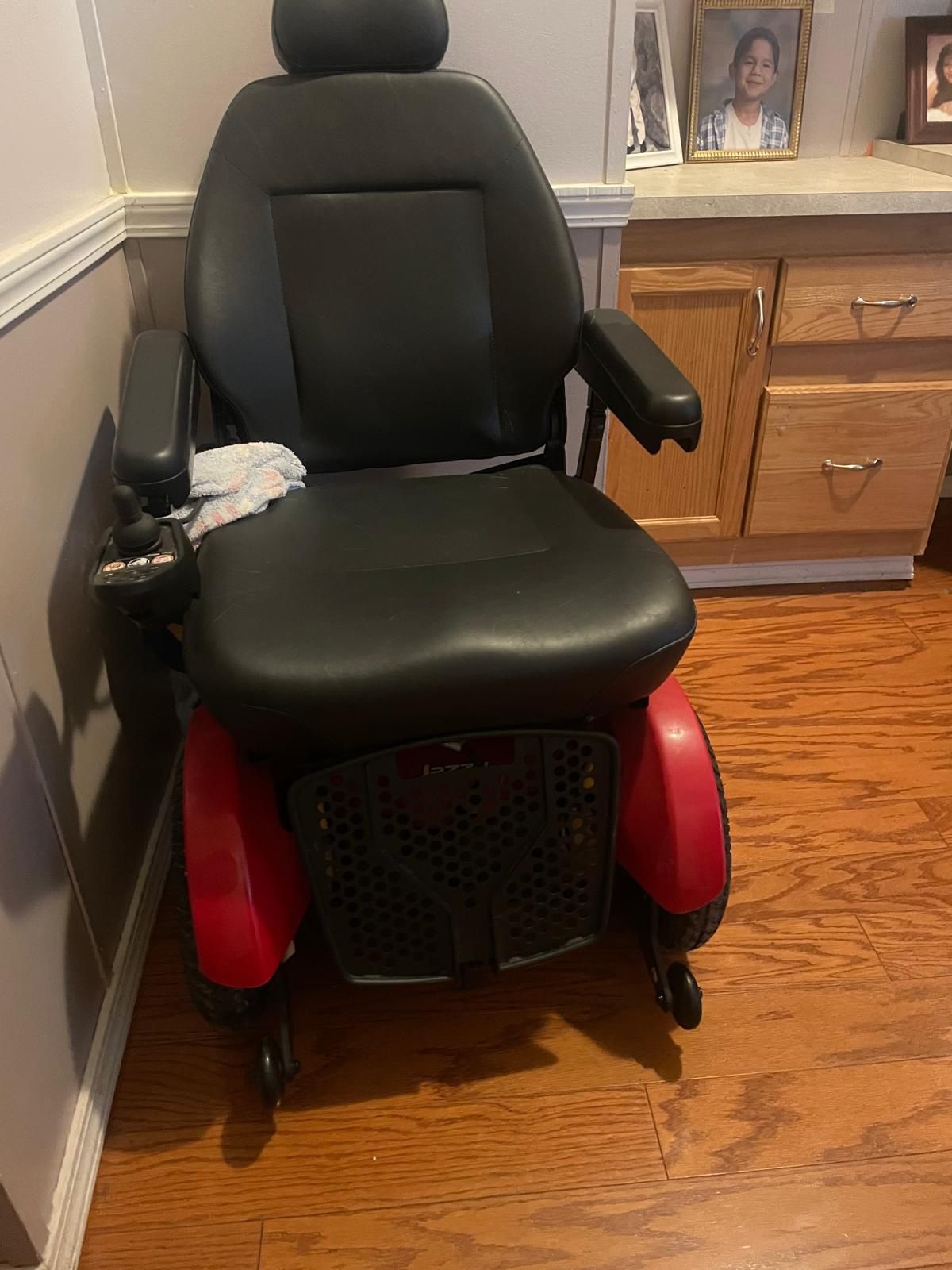 Electric Wheelchair