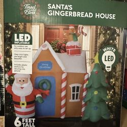 Inflatable  Gingerbread House- Outdoor Decoration 