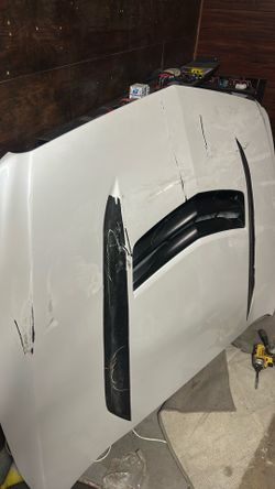 Cadillac Ats v carbon fiber hood