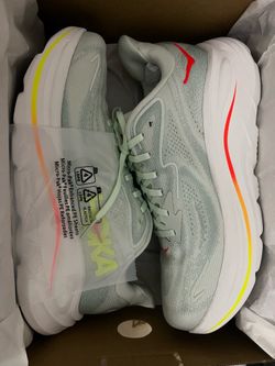 HOKA CLIFTON 10 Sea Glass Neon Flame (NEW)