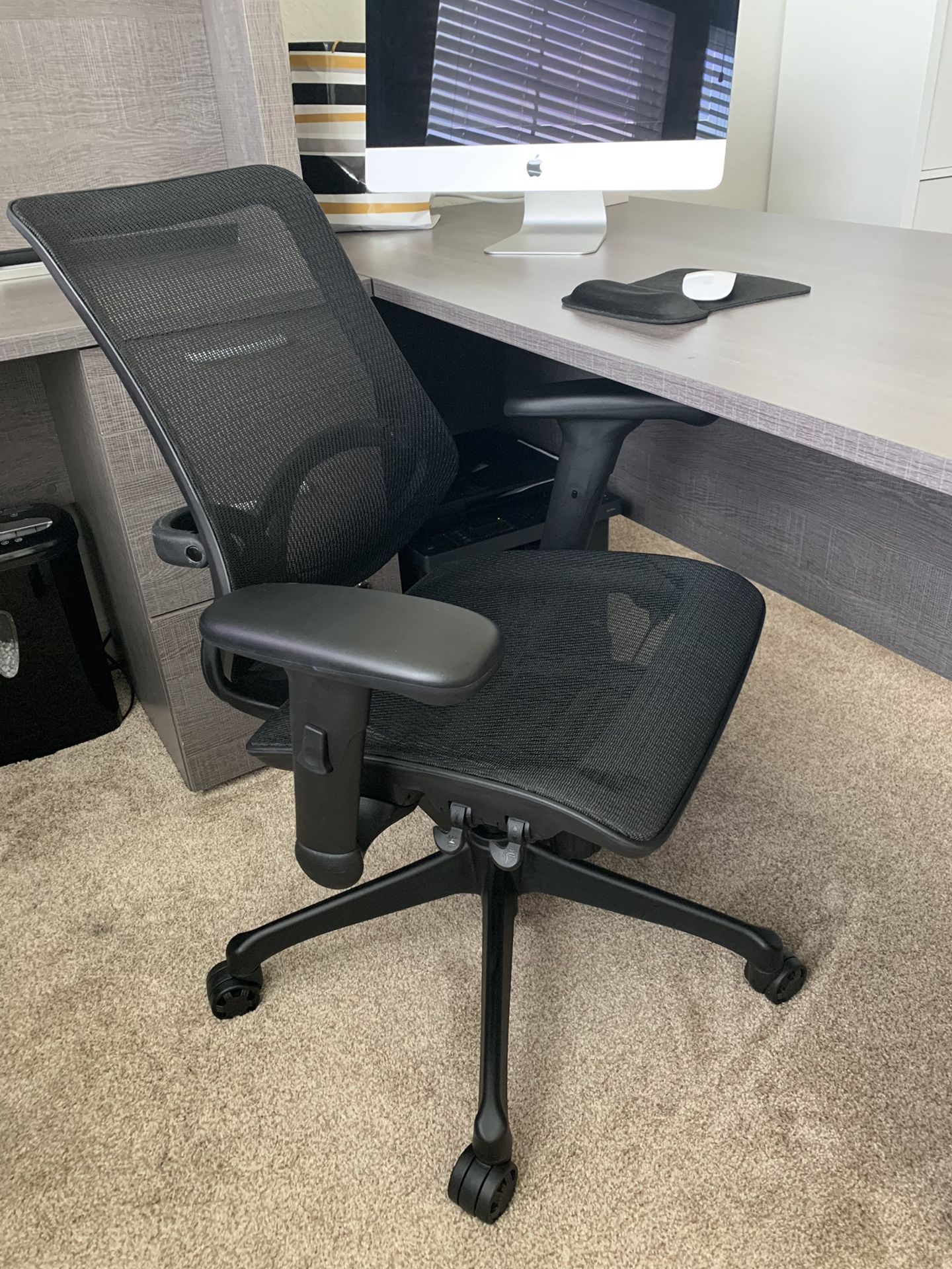 Workpro 1000 Series Mesh Mid-Back Task office Chair, Black