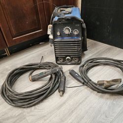 Miller Maxstar 200 Welding machine
