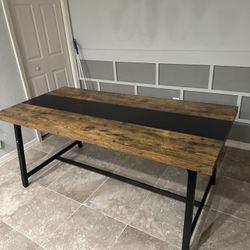 Brand new Kitchen Table 