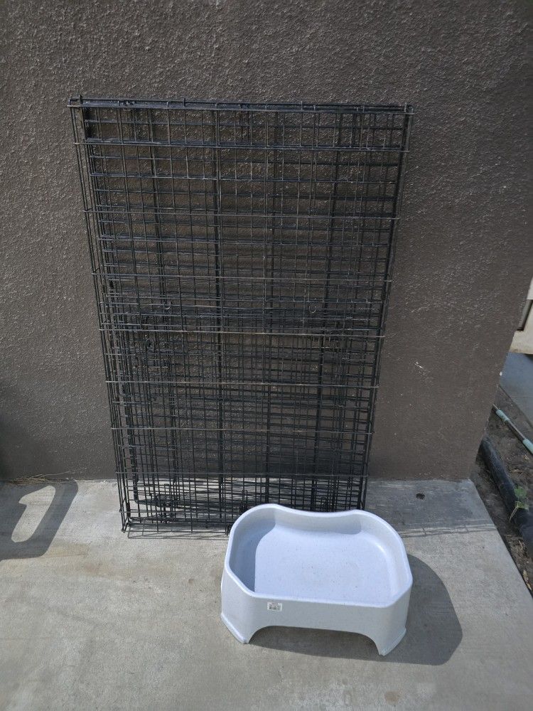 Large Dog Crate/Raised Bowl
