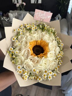 floral arrangements/ ramos for sale 