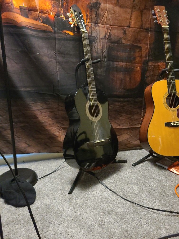 Lucero Classical Nylon Acoustic