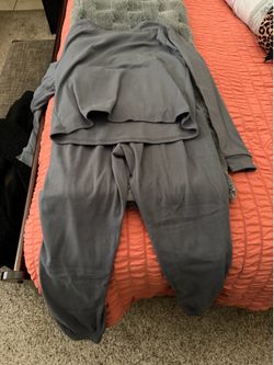 Free Woman’s Lounge Set (size M)
