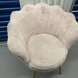 Velvet Accent Chair 