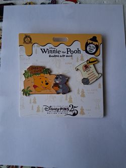 2025 Disney Winnie The Pooh Gopher Hundred Acre Wood Pin Series 11/12