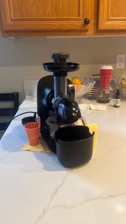 Ninja press cold juicer