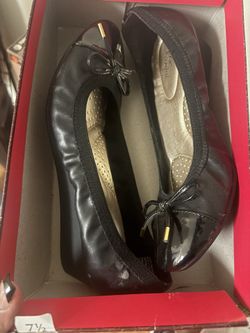 Black Wedges