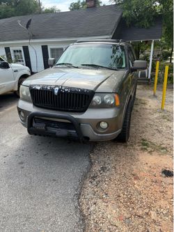 2003 Lincoln Navigator