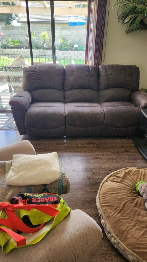 Please Make Offer !MARK DOWN Coco colored Couches from, Lazy boy $800