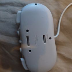 Nintendo Wii And Wii Old School Remote With It Both Work And Are In Good Condition 