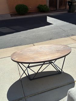 Modern coffeee table
