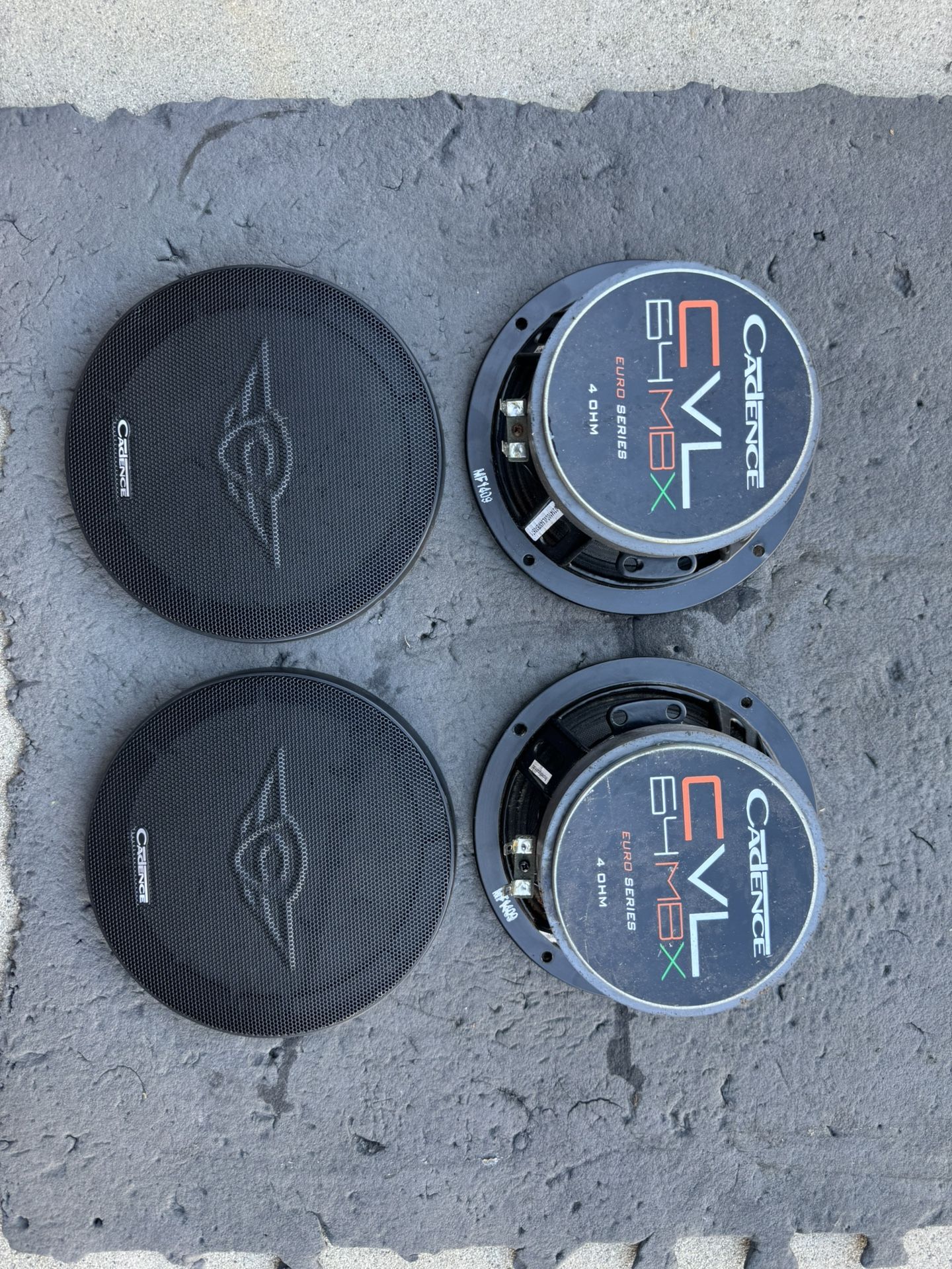 (2) Cadence CVL64MBX 6.5”Mid bass Woofer 4 Ohm 500 Watts Each