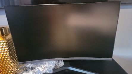 240 Hrz Curved Monitor Samsung