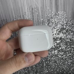 Apple AirPods Pro 2 Wireless Active Noise Canceling Earbuds