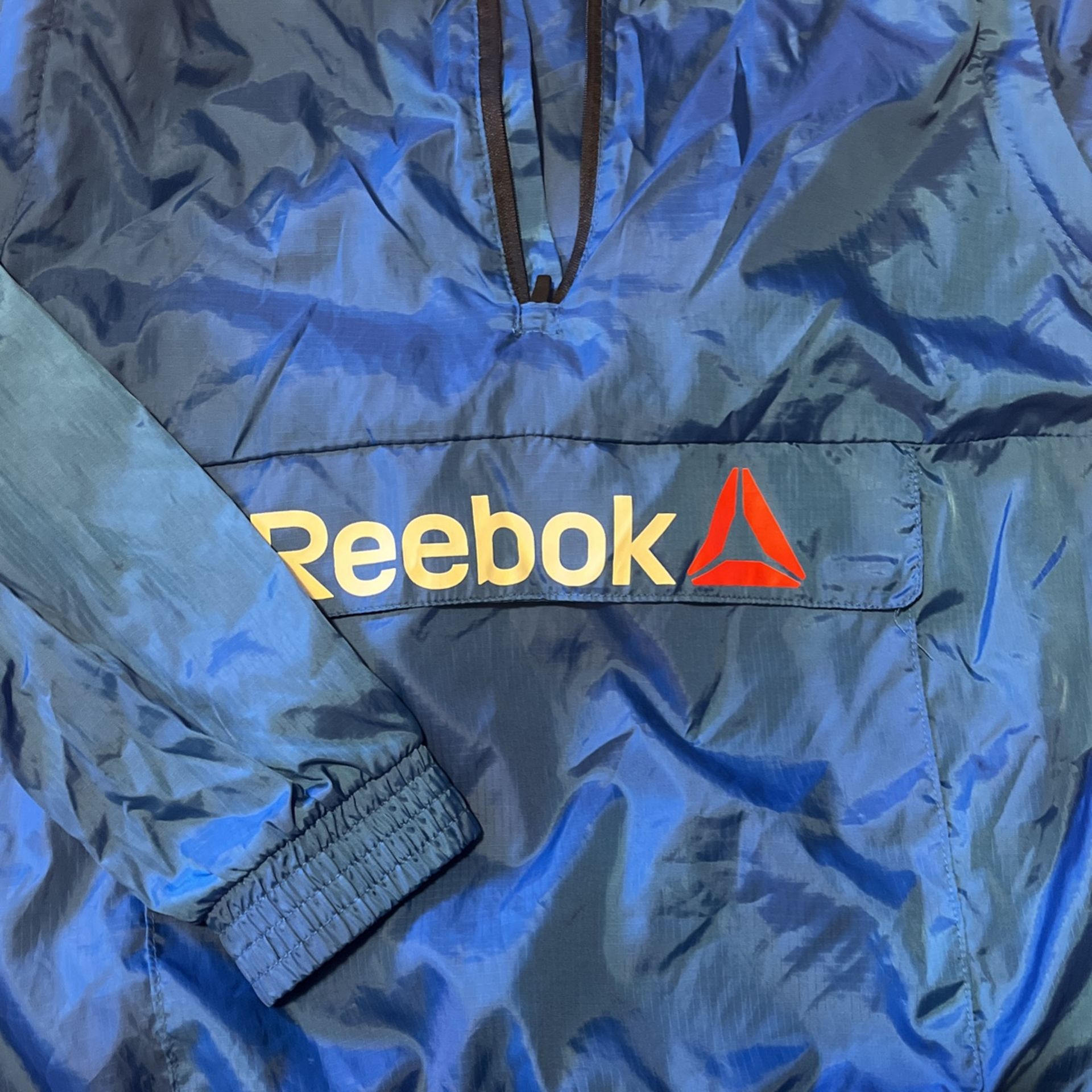 unisex Reebok wind breaker
