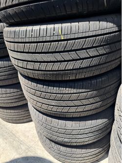 215/50r17 Michelin  tires en excelentes condiciones de vida  las 4