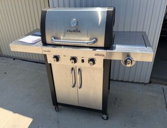 Charbroil propane grill w tank