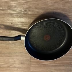 Non Stick Pan