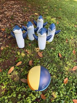 Sun Squad Inflatable Shark Bowling