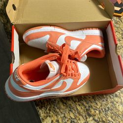 Nike Dunk Low Next Nature 