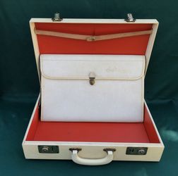 Beeline Fashions Briefcase