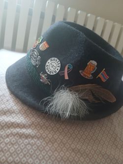 Tyrolean Hat with Pins