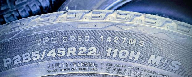 4 Bridgestone 285/45R22. 6mm-Tread Sold in Pairs