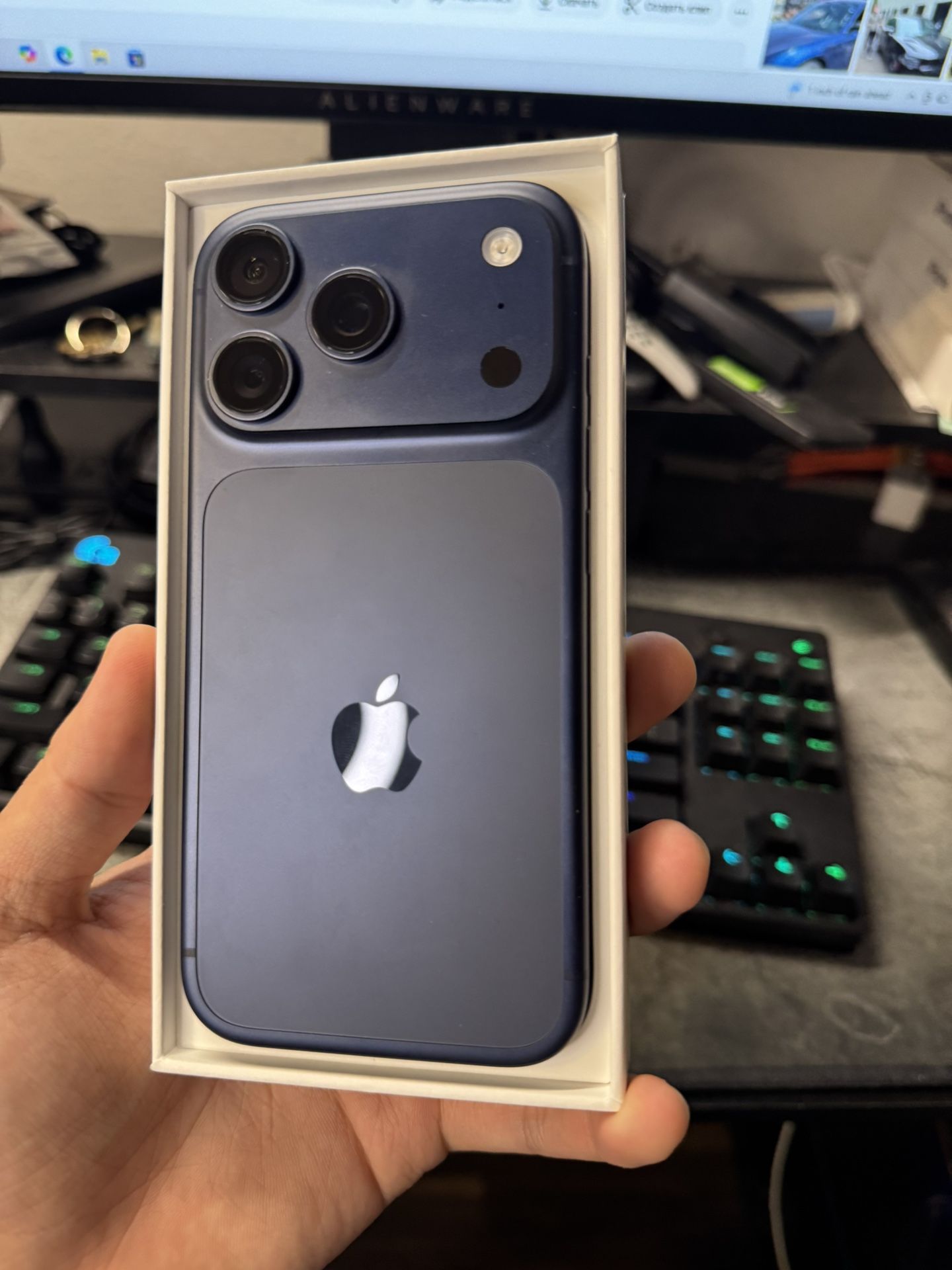 iPhone 17 Pro 512 Gb Unlocked Blue