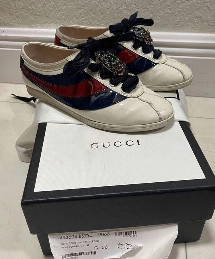 Gucci shoes