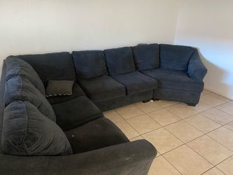 Sectional couches
