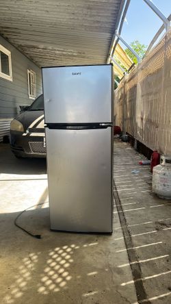 Galanz mini fridge and freezer