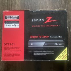 Zenith DTT901 Digital TV Converter Box – Works Great, Vintage TV Setup 📺