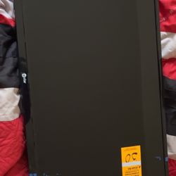 HD FLATSCREEN TV  32”  