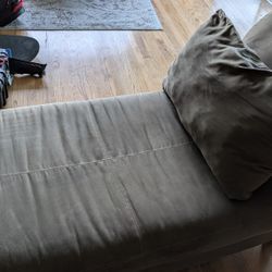 Chaise Lounge