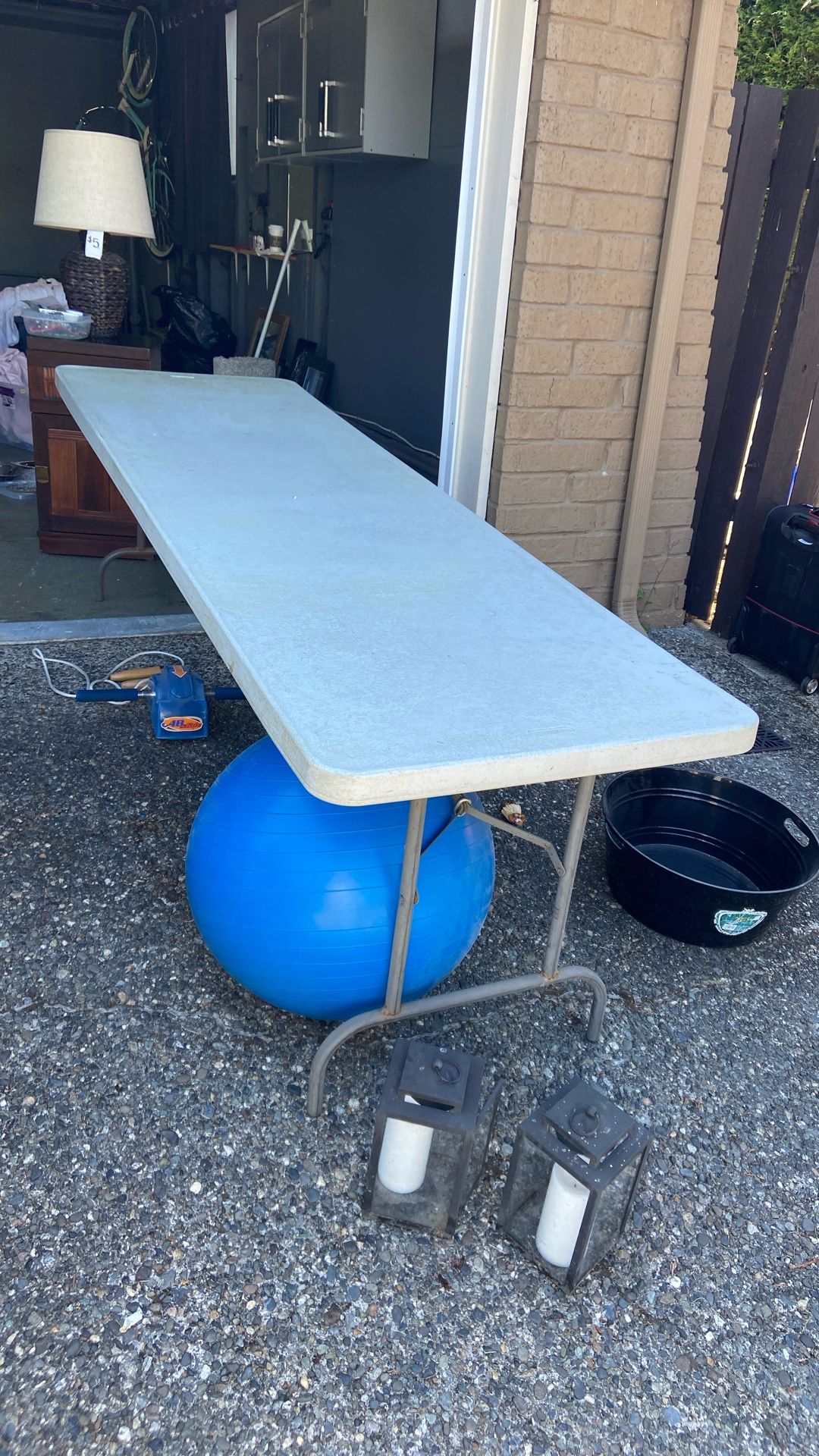 8ft Table