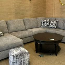 By Ashley// Gray Oversized Sectional, Seccional, Couch// Delivery Available 