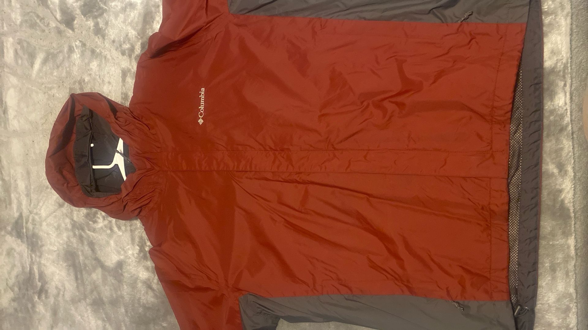 Columbia Windbreaker